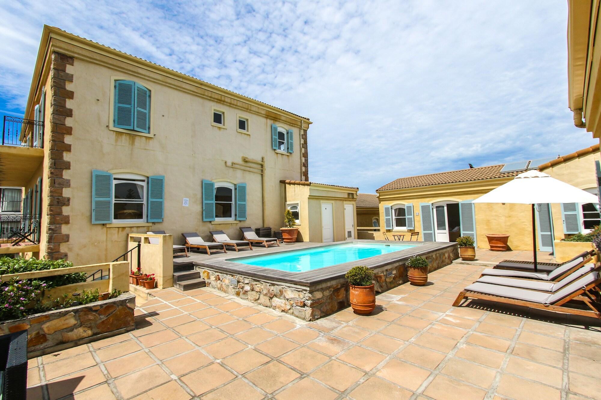 Burgundy Boutique & Gasthuis Hermanus